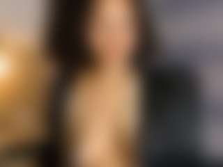 Live cam show with LoreneSaenz - Latina Petite on Camsoda | colombia