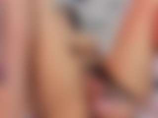 Alana-Owen's Live Sex Cam Show