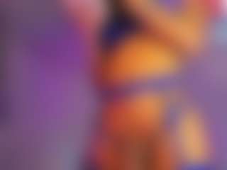 Show de câmera ao vivo com corinmasterx - New MILF no Camsoda