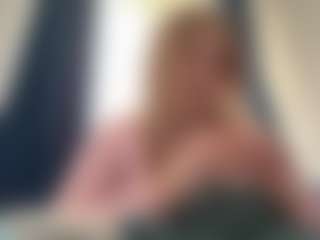 Live cam show with Amelianitro - Red Hair Young Adult on WildCum