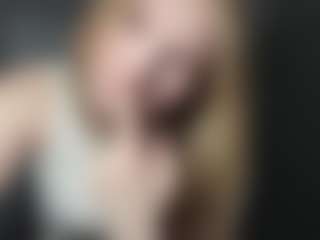 Amelianitro's Live Sex Cam Show