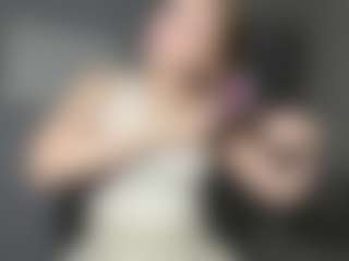 Amelianitro's Live Sex Cam Show