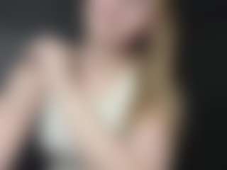 Amelianitro's Live Sex Cam Show