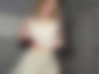 Amelianitro's Live Sex Cam Show