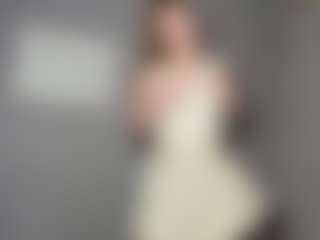 Amelianitro's Live Sex Cam Show