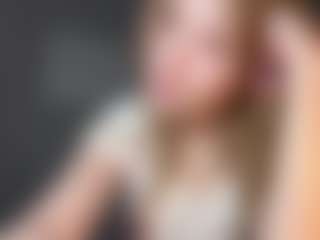 Live cam show with Amelianitro - Schoolgirl on StripNow
