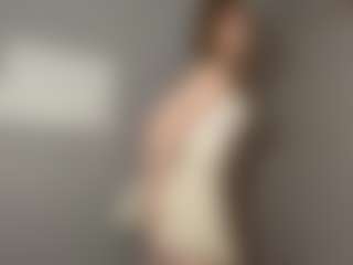Amelianitro's Live Sex Cam Show
