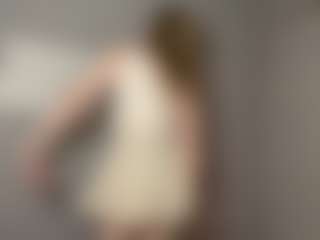 Amelianitro's Live Sex Cam Show