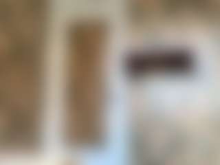 Lora's Live Sex Cam Show