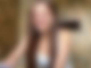 Live cam show with Lora - Dirty on Camsoda