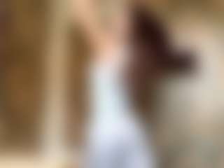 Live cam show with Lora - Black BBW on Camsoda