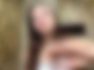 Lora's Live Sex Cam Show