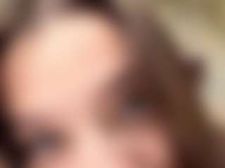 Lora's Live Sex Cam Show