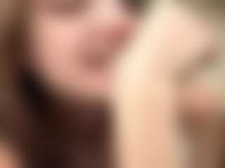 Lora's Live Sex Cam Show