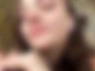 Lora's Live Sex Cam Show