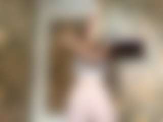 Lora's Live Sex Cam Show
