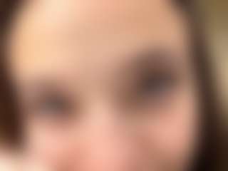 Lora's Live Sex Cam Show