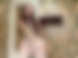 Lora's Live Sex Cam Show