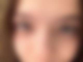 Lora's Live Sex Cam Show