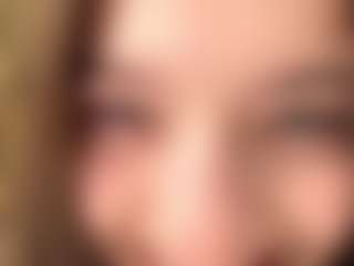 Lora's Live Sex Cam Show