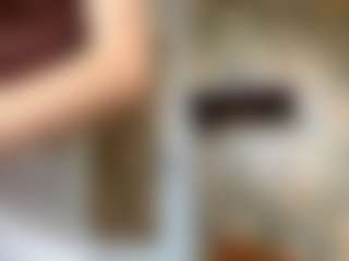 Lora's Live Sex Cam Show