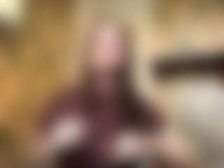 Live cam show with Lora - Solo on Camsoda