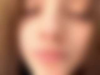 Lora's Live Sex Cam Show
