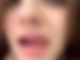 Lora's Live Sex Cam Show