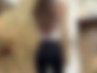 Lora's Live Sex Cam Show