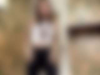 Lora's Live Sex Cam Show