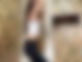 Lora's Live Sex Cam Show