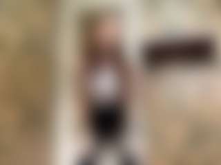Lora's Live Sex Cam Show