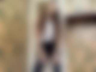 Lora's Live Sex Cam Show