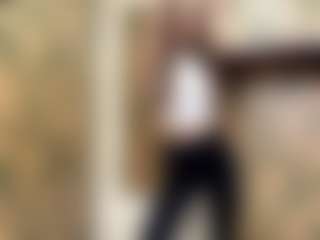 Lora's Live Sex Cam Show