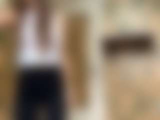 Lora's Live Sex Cam Show