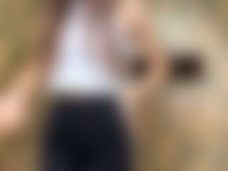 Lora's Live Sex Cam Show