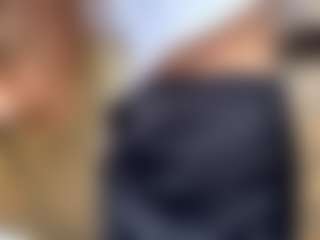 Lora's Live Sex Cam Show