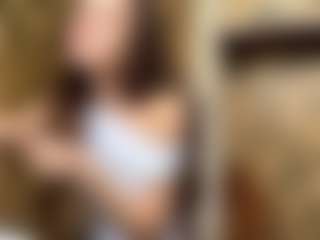 Lora's Live Sex Cam Show