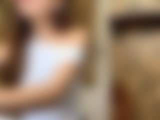 Lora's Live Sex Cam Show