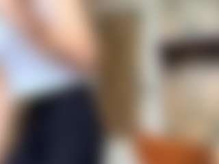 Lora's Live Sex Cam Show