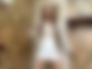 Lora's Live Sex Cam Show