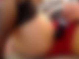 Adelealma's Live Sex Cam Show