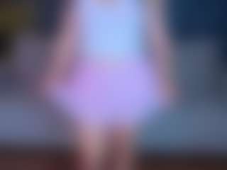 Live cam show with Afinna-Brooks0 - Pretty on Soda Cam