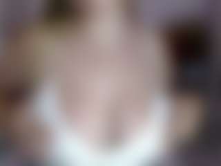 HoneyBlondy's Live Sex Cam Show