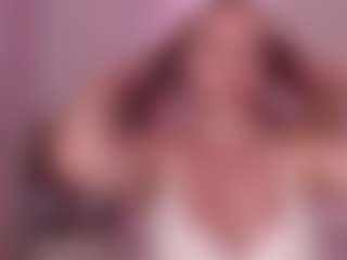 HoneyBlondy's Live Sex Cam Show