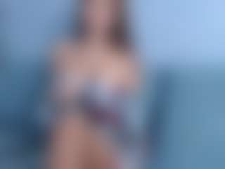 Spettacolo in cam dal vivo con YaseminX - Athletic Teen (18+) su Camsoda