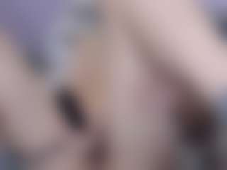 alicequeenofhearts's Live Sex Cam Show