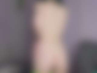 alicequeenofhearts's Live Sex Cam Show