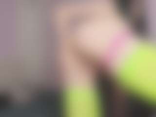 alicequeenofhearts's Live Sex Cam Show