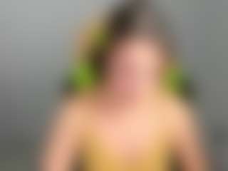 EllieCloudie's Live Sex Cam Show